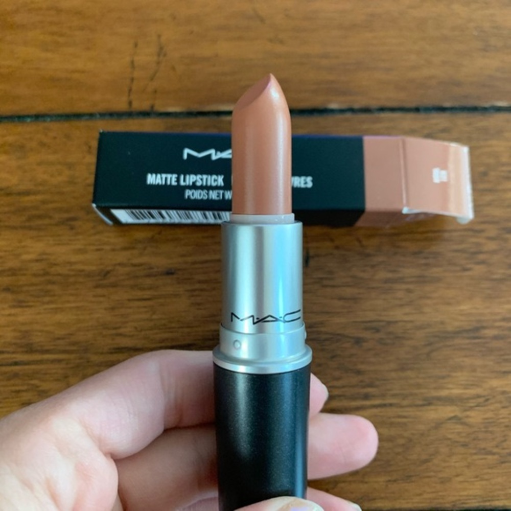 Mac YASH lipstick